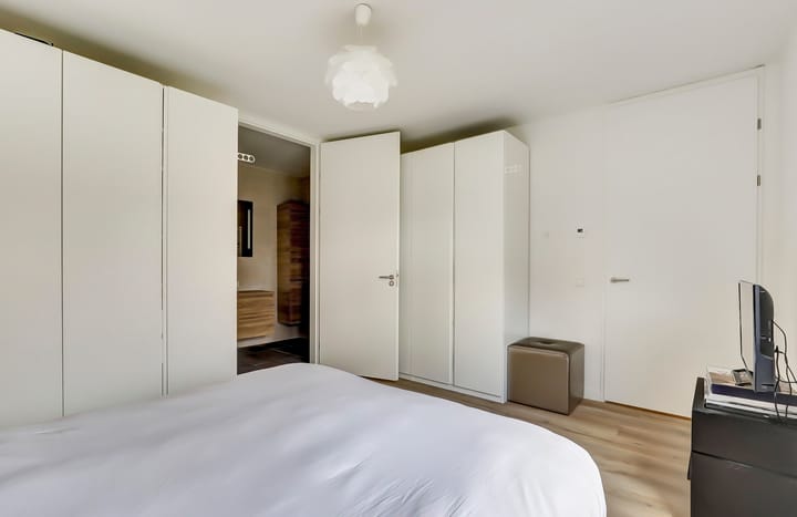 Foto 21 van IJsbaanweg 5-C