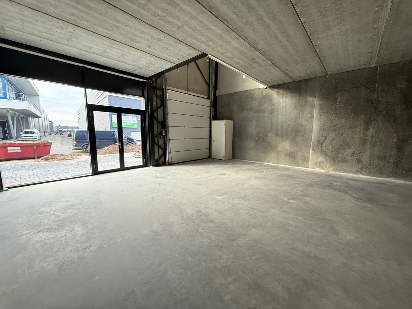 View photo 4 of Smitspol 3-b