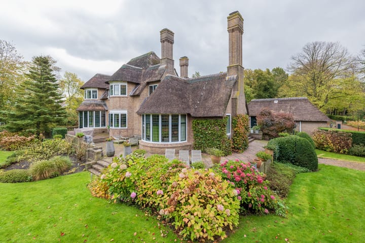 Foto 15 van Oranje Nassaulaan 12