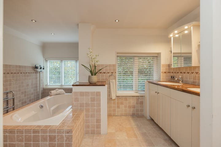 Foto 43 van Oranje Nassaulaan 12