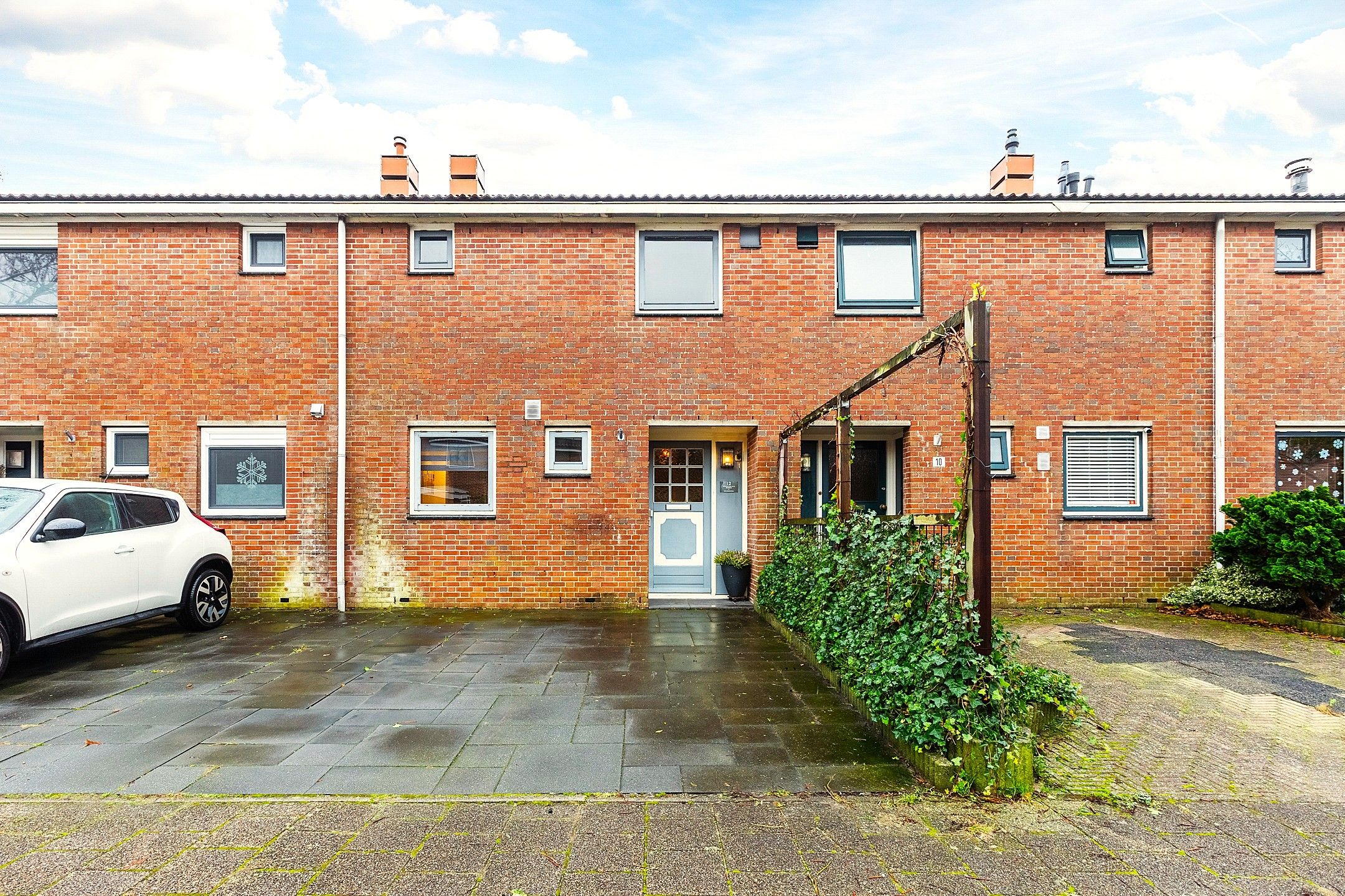 Foto 3 van Dotterbloem 12