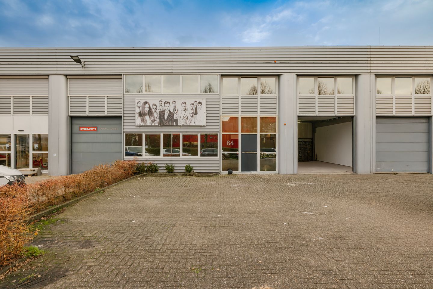 View photo 1 of Hoogoorddreef 84