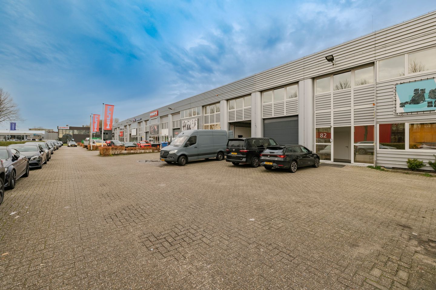 View photo 3 of Hoogoorddreef 84