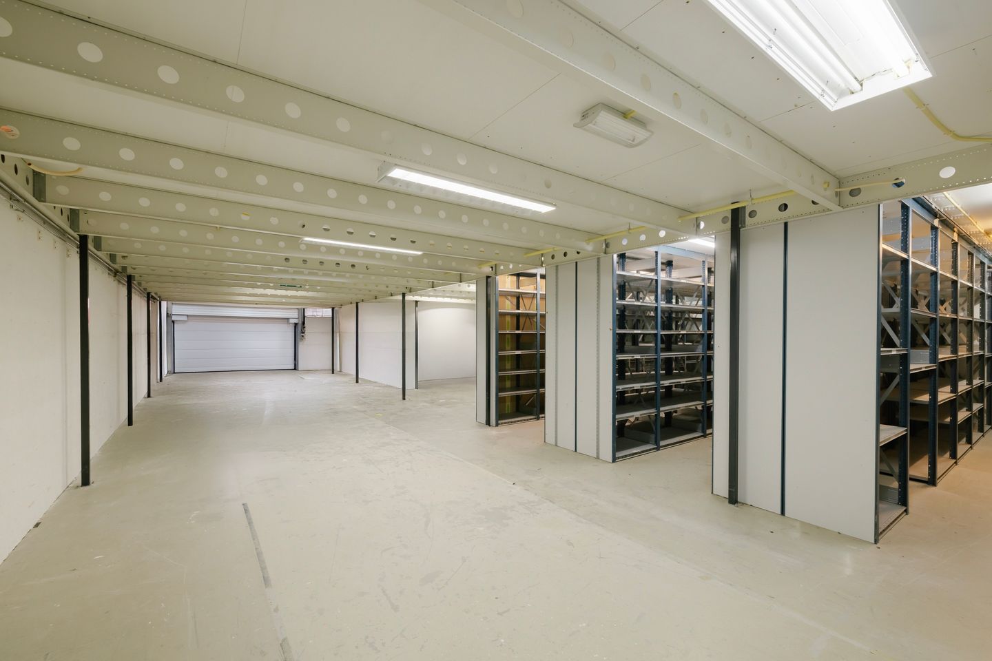 View photo 5 of Hoogoorddreef 84