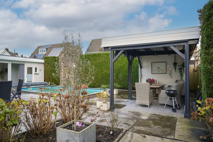 Photo 31 of Dr. A. Kuyperweg 26