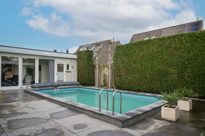 Photo 33 of Dr. A. Kuyperweg 26