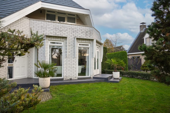 Photo 37 of Dr. A. Kuyperweg 26