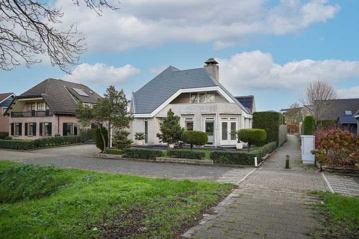 Photo 38 of Dr. A. Kuyperweg 26