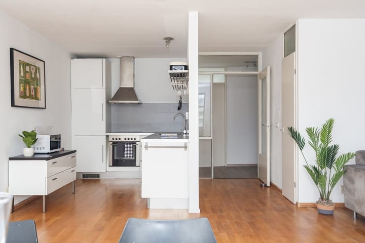 Photo 5 of Weena 21-D