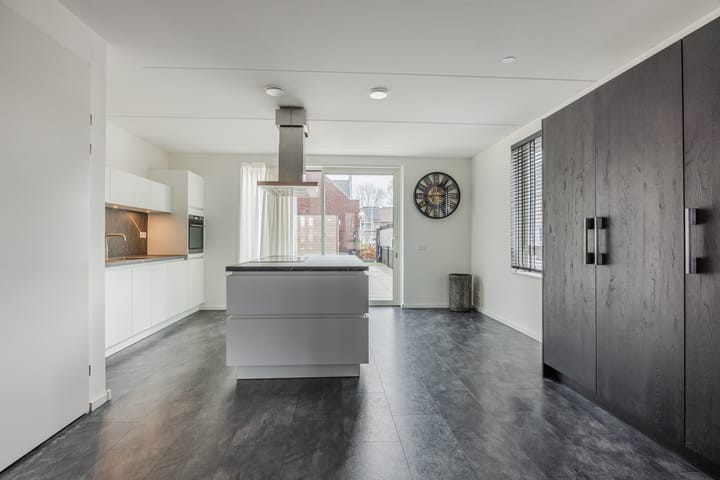 Photo 5 of Spoorbaan 149