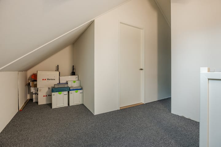 Photo 36 of Spoorbaan 149