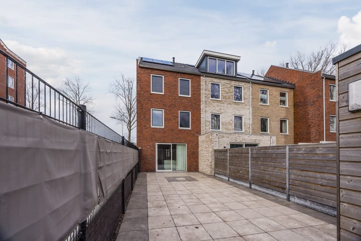 Photo 42 of Spoorbaan 149