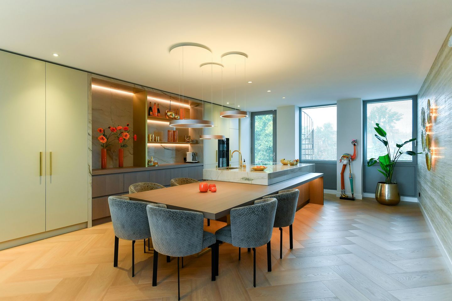 Foto 1 van Jansbuitensingel 23-41