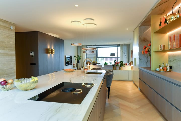 Foto 25 van Jansbuitensingel 23-41