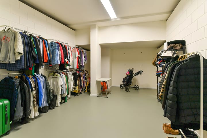 Foto 39 van Jansbuitensingel 23-41