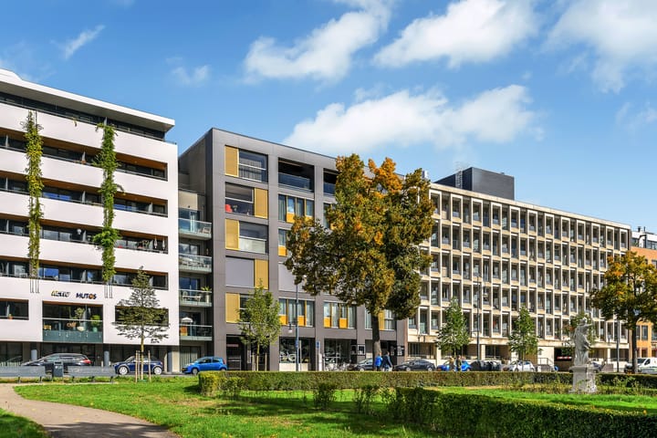 Foto 42 van Jansbuitensingel 23-41