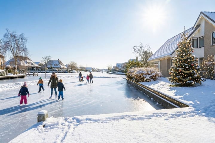 Photo 3 of Meerkoet 22