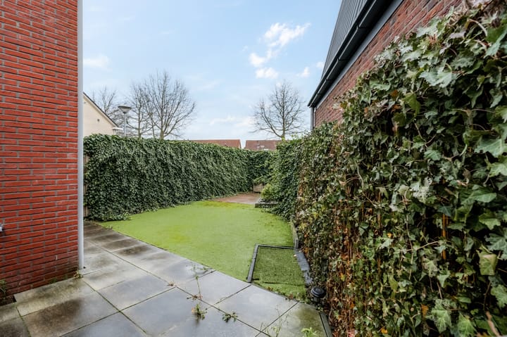 Foto 12 van Wilhelminahof 1