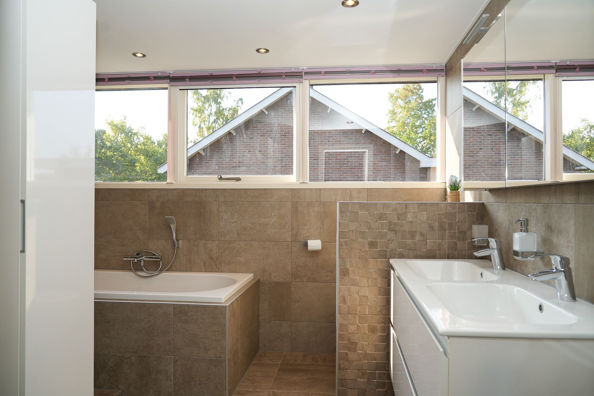 Photo 12 of Maarsbergseweg 34