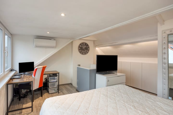 Photo 26 of Graaf van Bronkhorststr 2