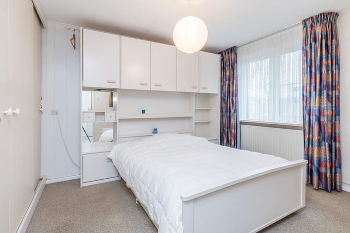 Photo 12 of van Heinsberglaan 28