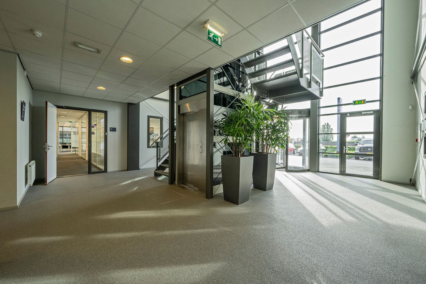 Bekijk foto 3 van De Ooyen 7