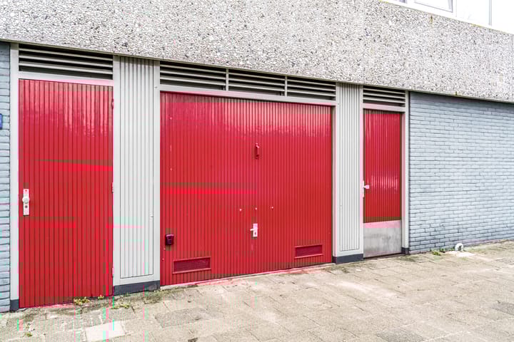 Photo 2 of Merellaan 549