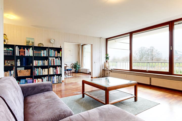 Photo 3 of Merellaan 549