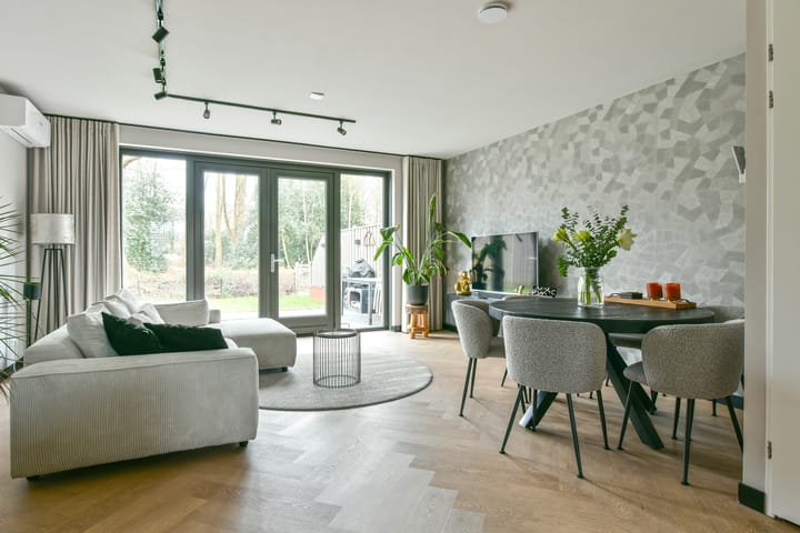 Photo 3 of Torenweg 23