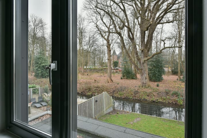 Photo 13 of Torenweg 23