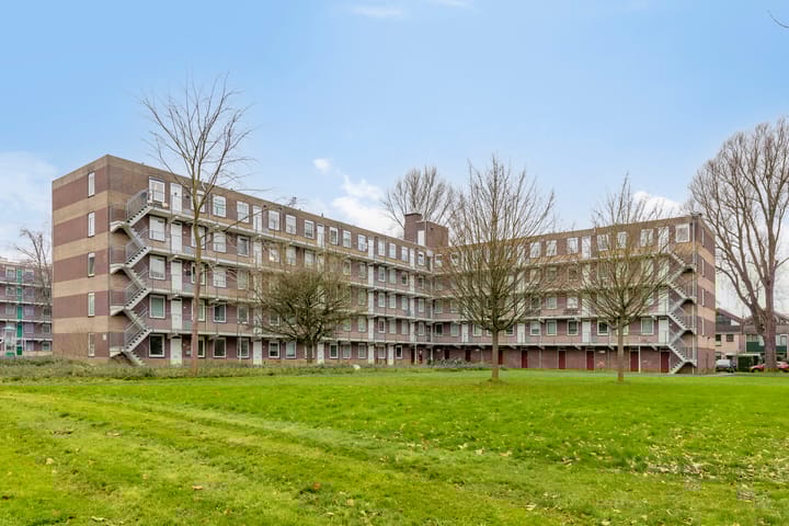 Foto 1 van Fluitekruidweg 106