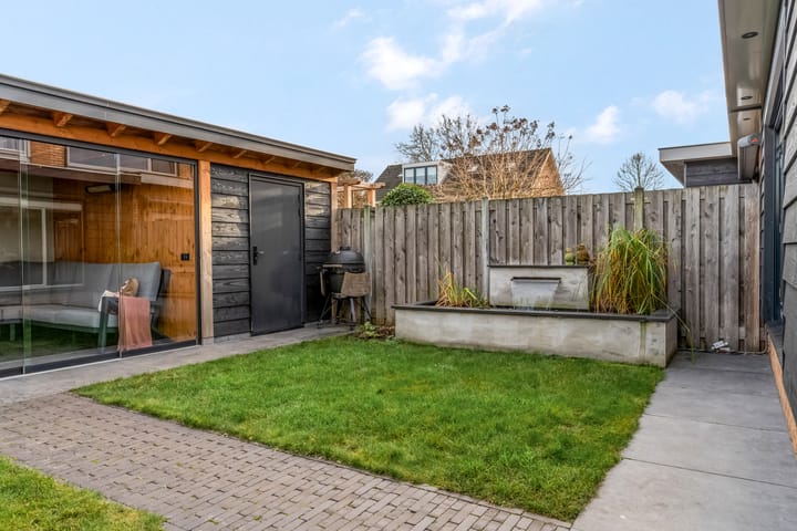 Photo 47 of Maaskant 10