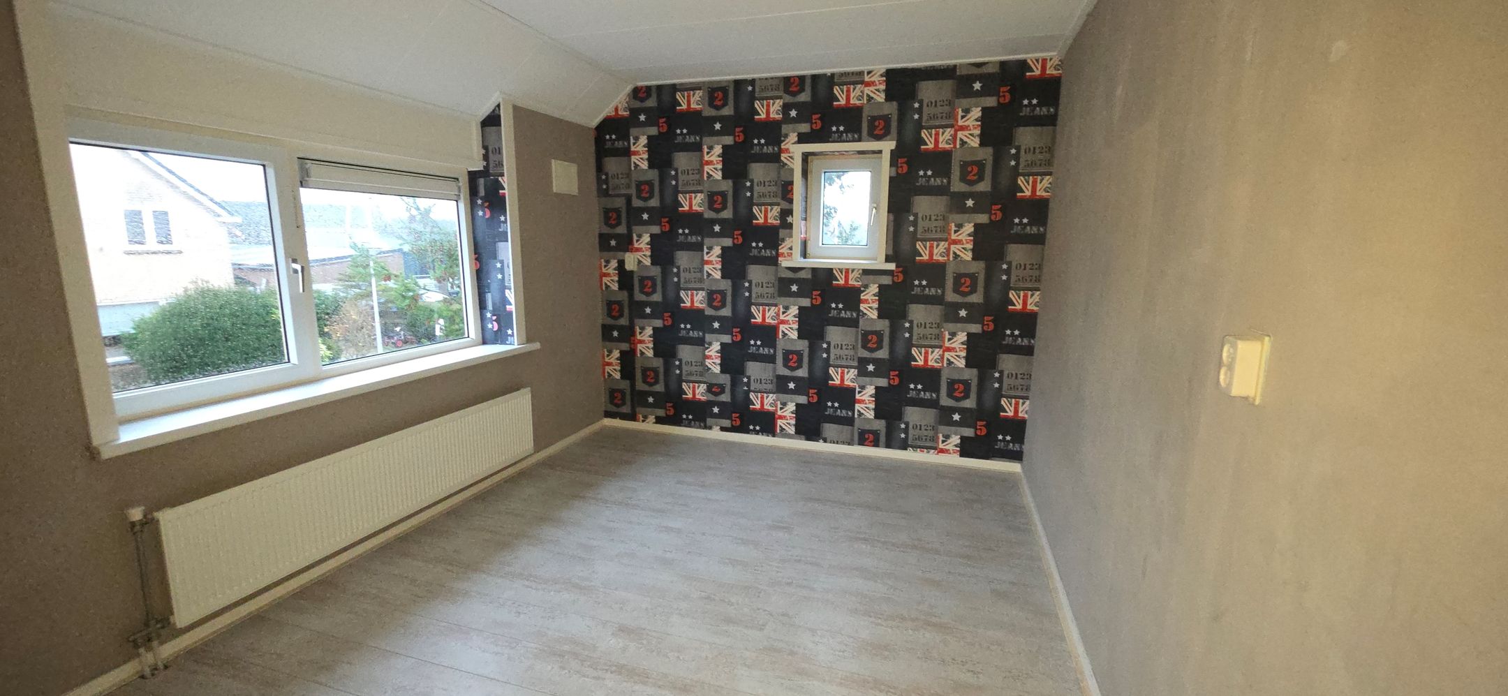 Photo 15 of Waddenstraat 6