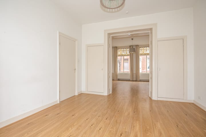 Foto 17 van Hugo de Grootstraat 76