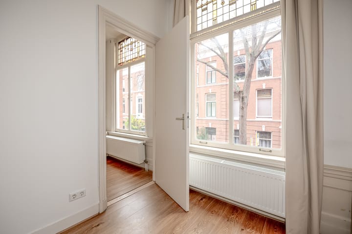 Foto 22 van Hugo de Grootstraat 76