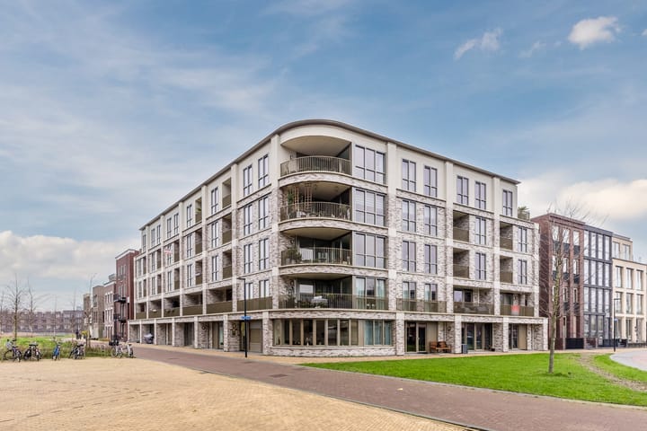 Foto 1 van Singelbuurt 76