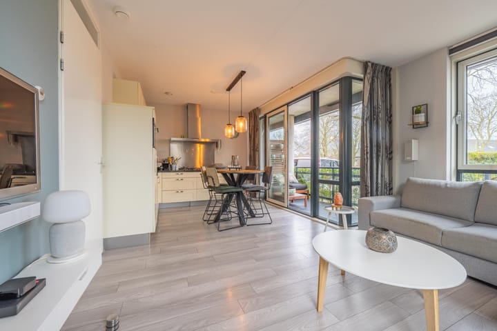 Foto 2 van Meeslaan 2-08