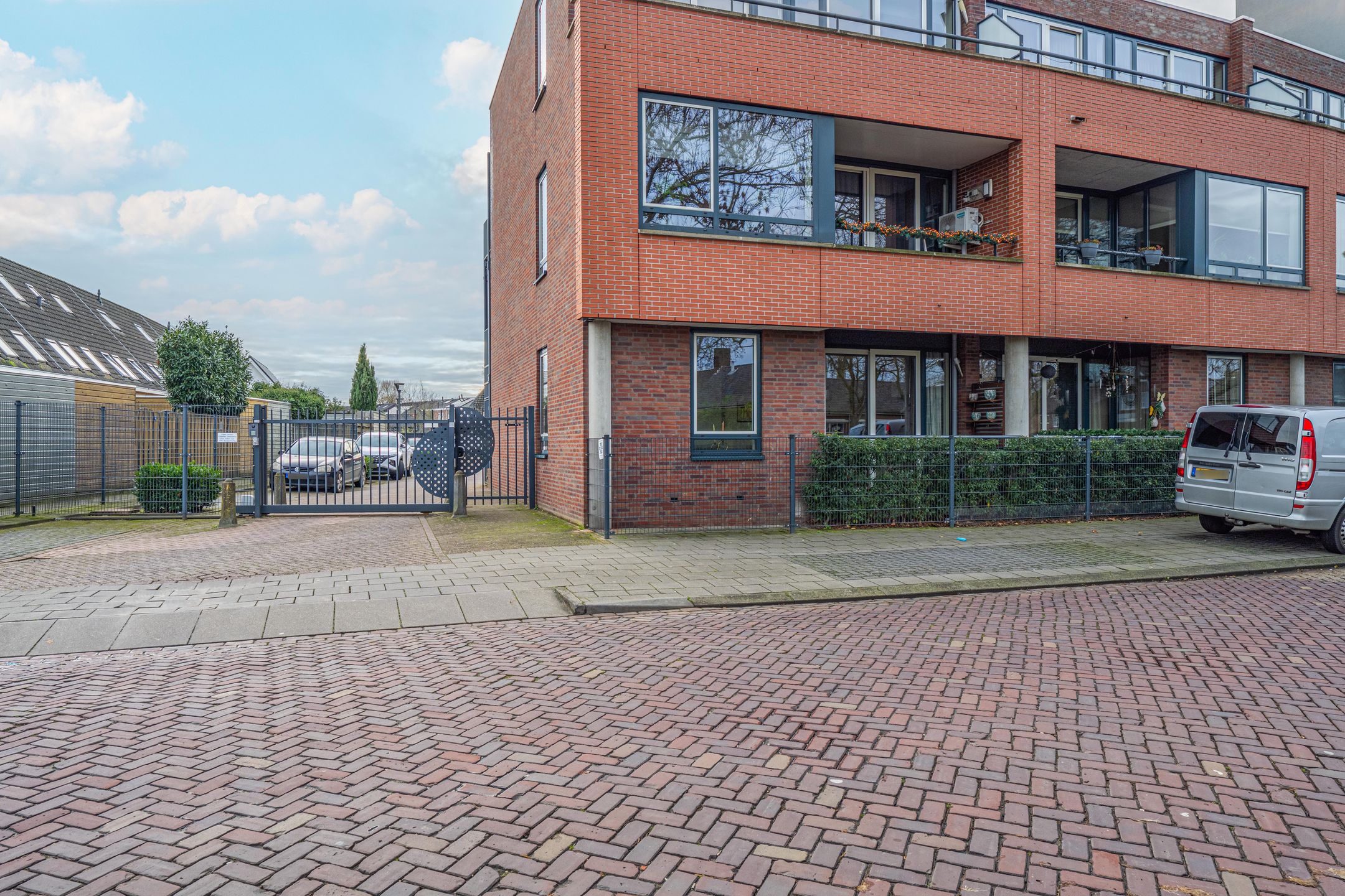 Foto 9 van Meeslaan 2-08