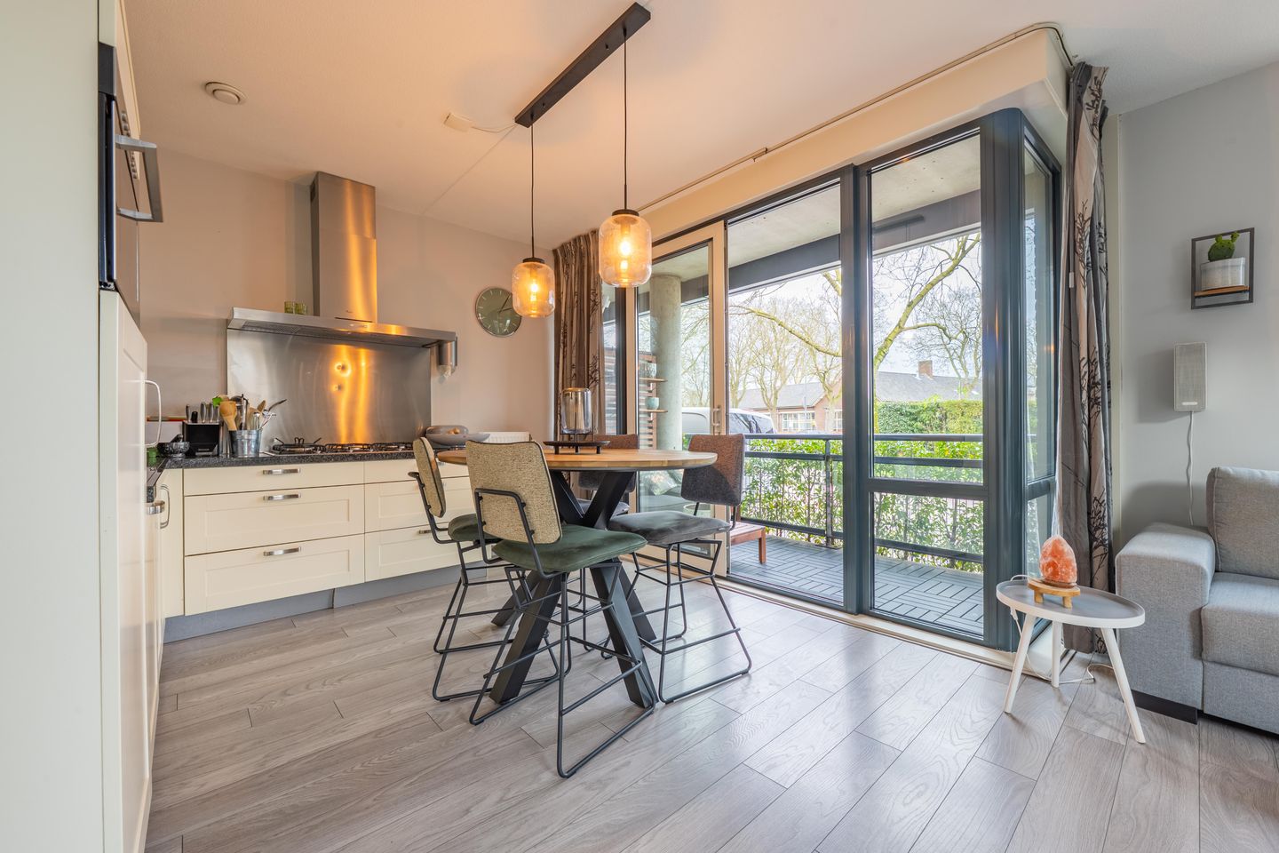 Foto 19 van Meeslaan 2-08