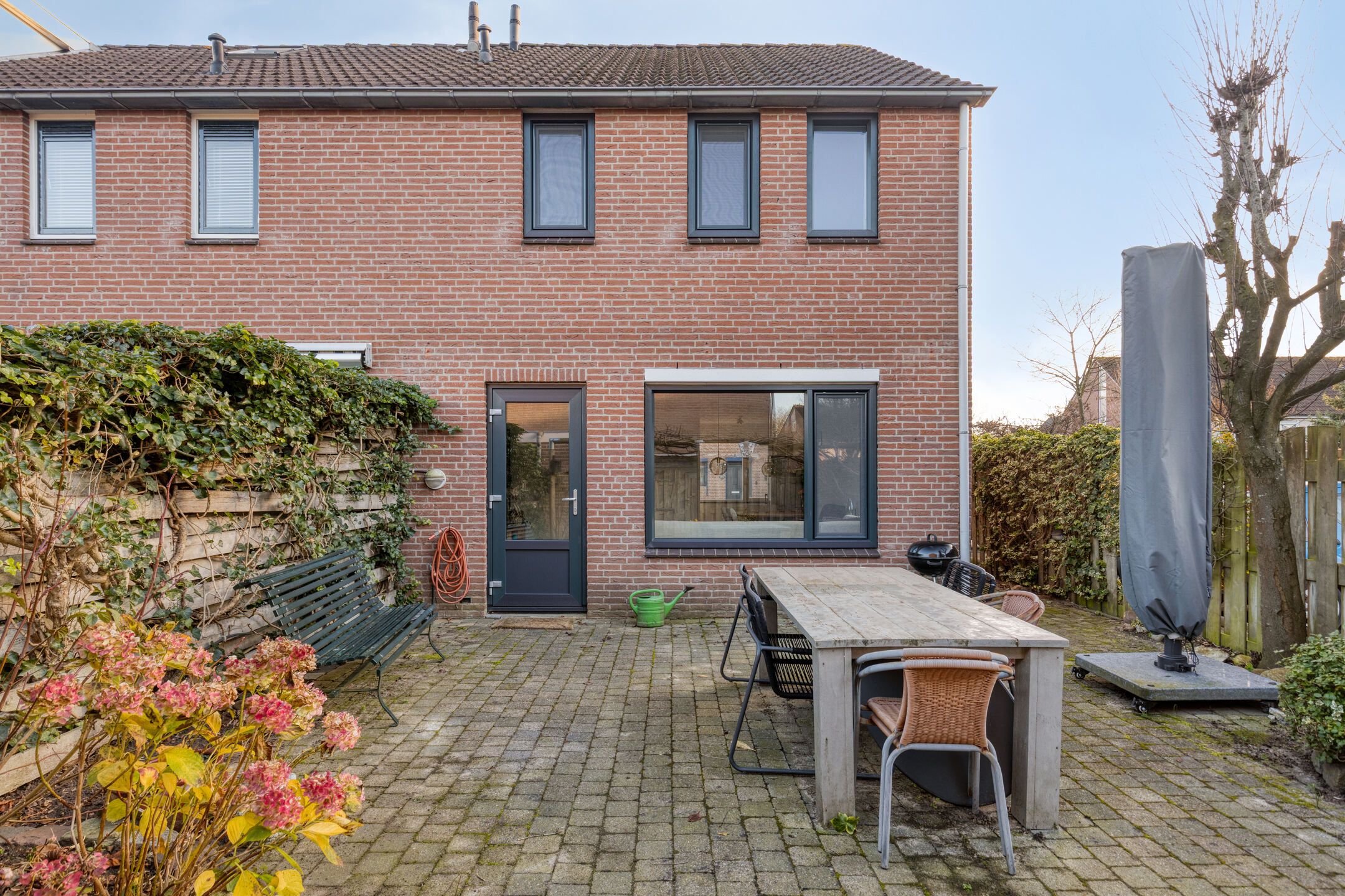 Foto 30 van Gravekamp 40