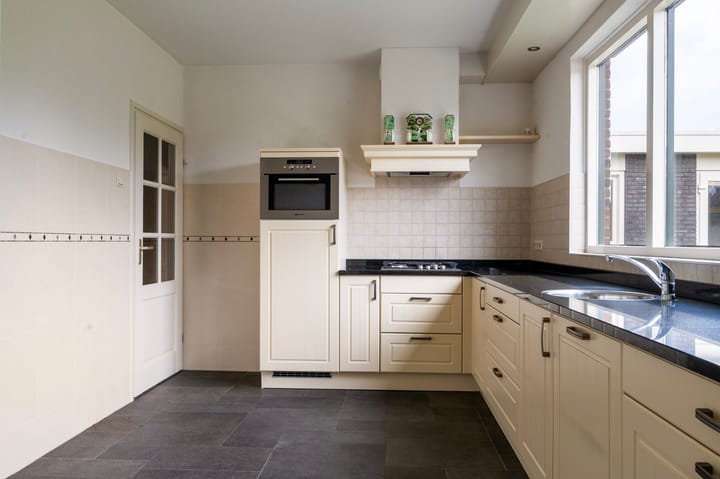 Foto 9 van Schoolstraat 3