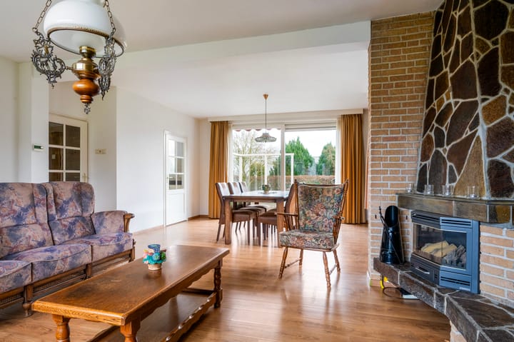 Foto 17 van Schoolstraat 3