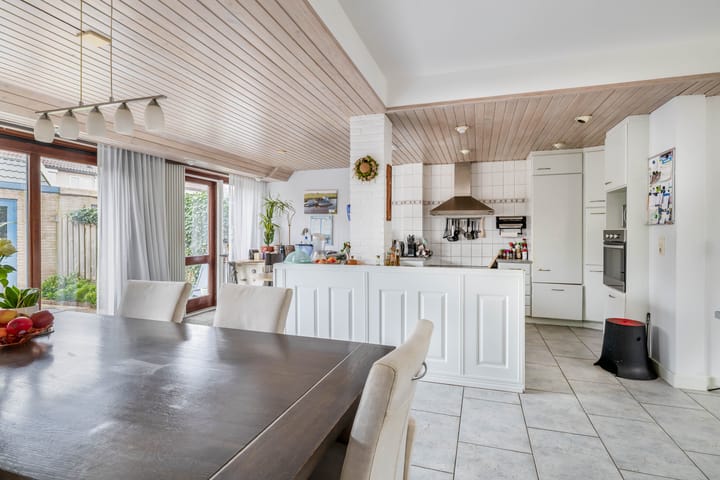 Photo 6 of Houtstraat 39