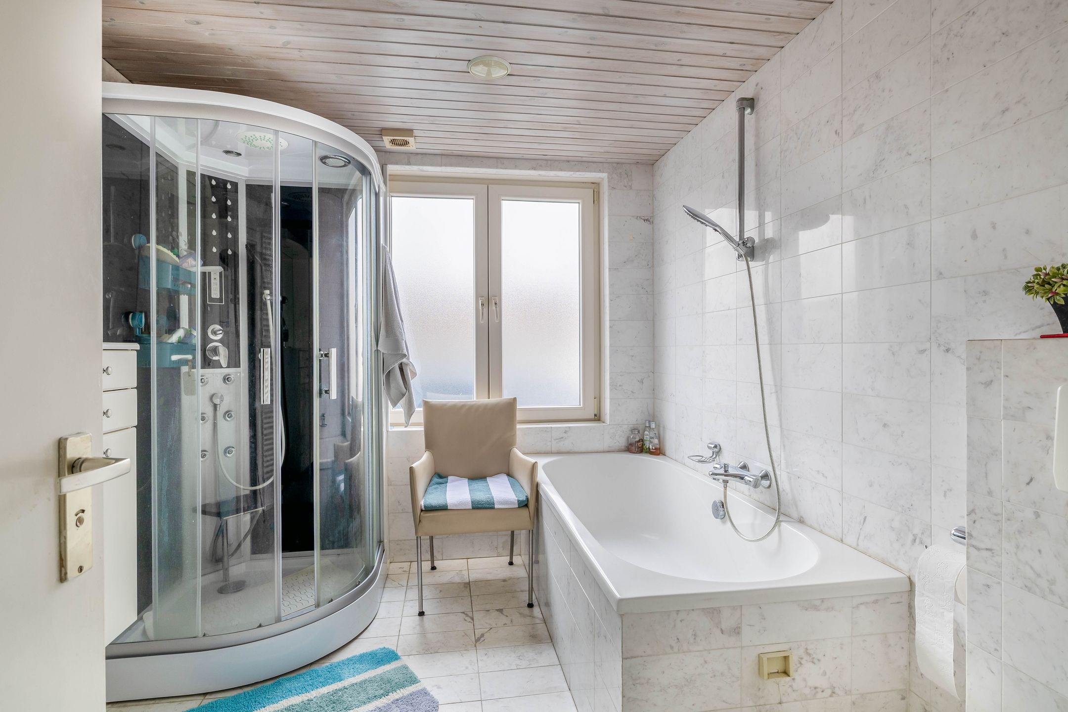 Photo 12 of Houtstraat 39