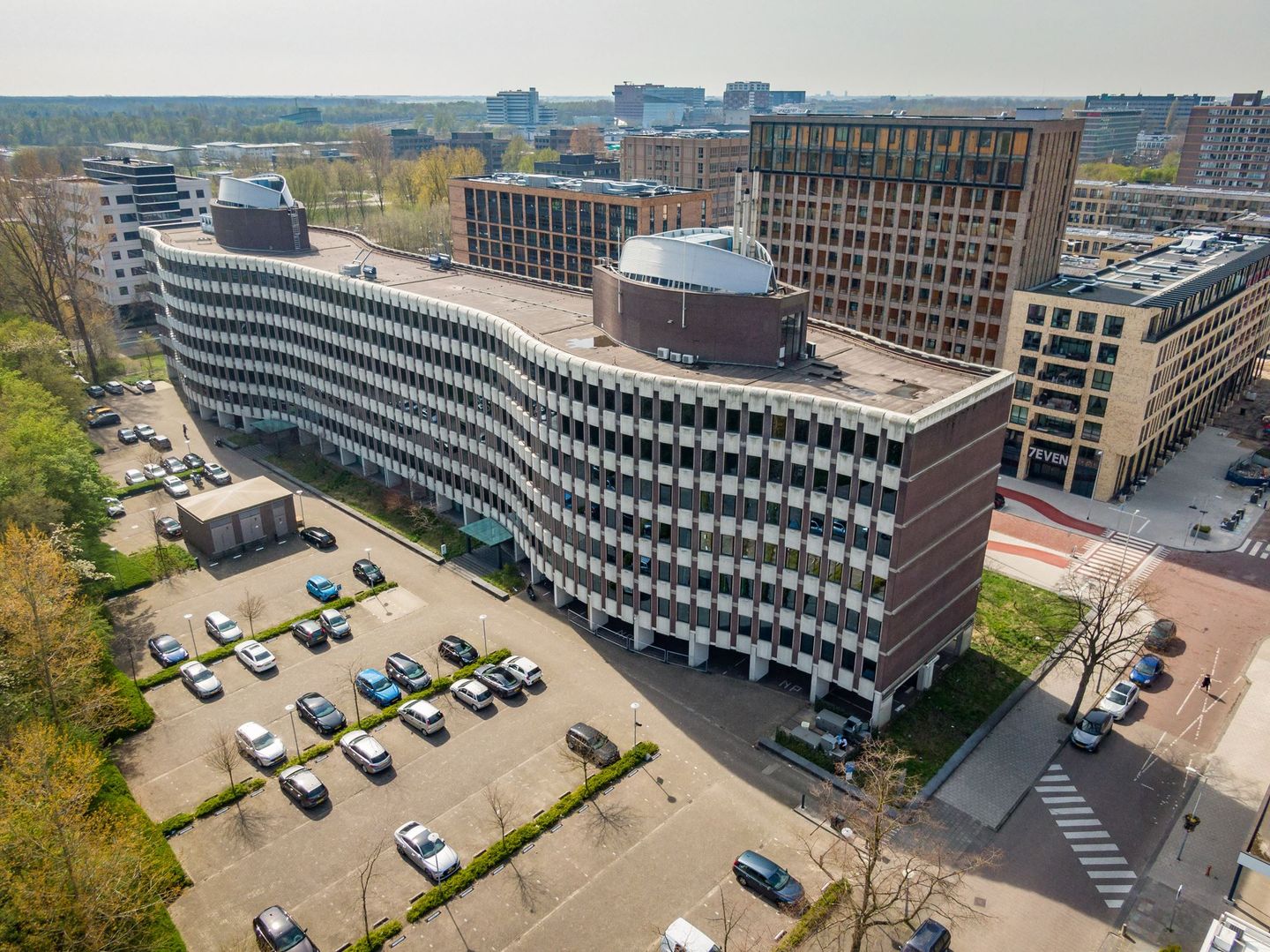 Bekijk foto 3 van Overschiestraat 55