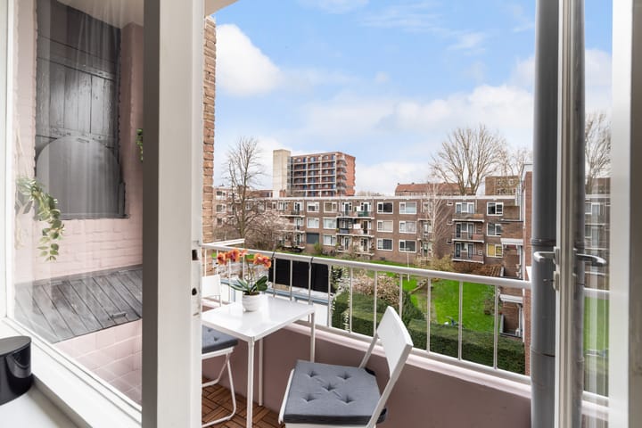 Foto 34 van Jonker Fransstraat 122-C