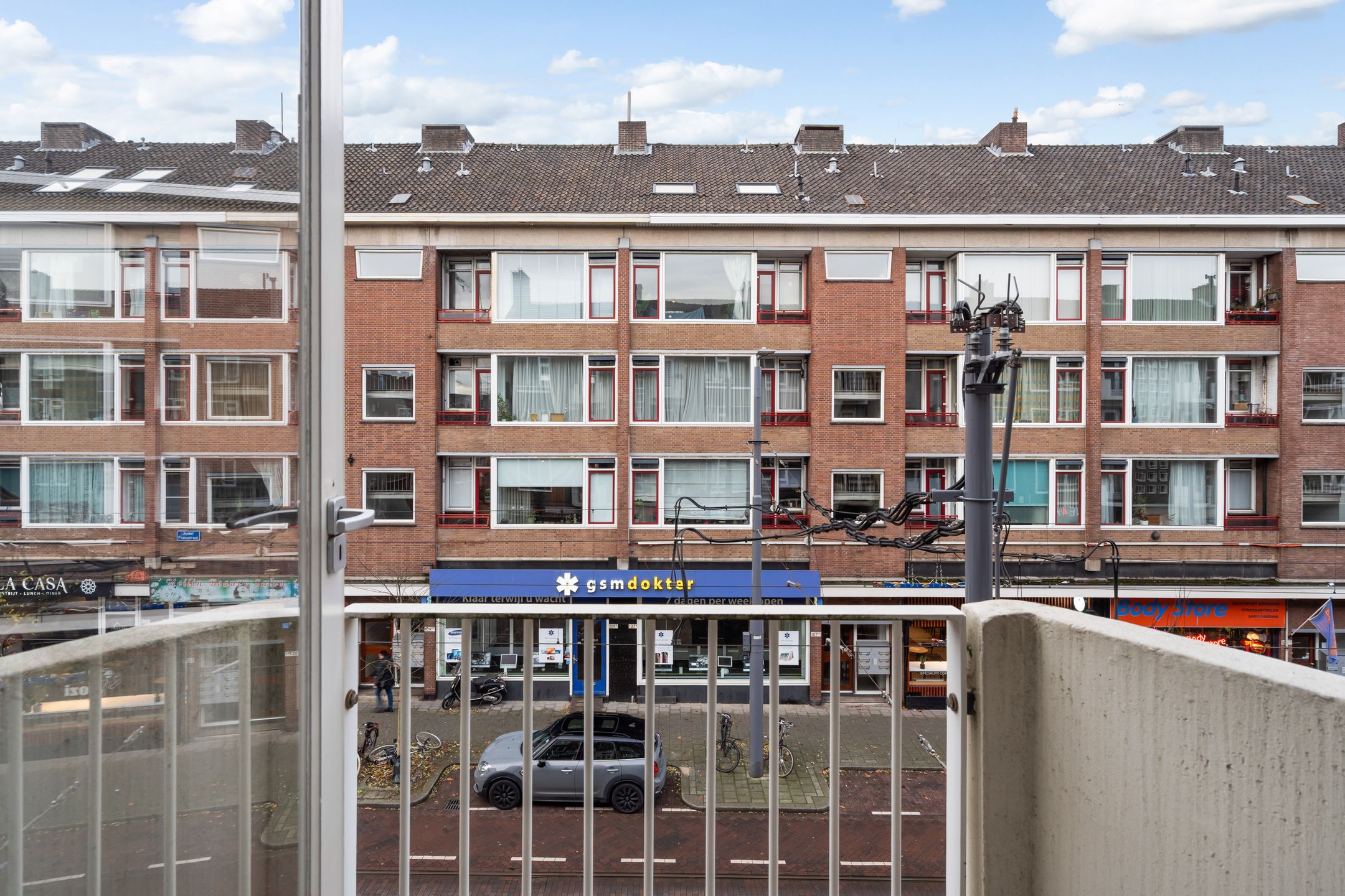 Photo 48 of Jonker Fransstraat 122-C