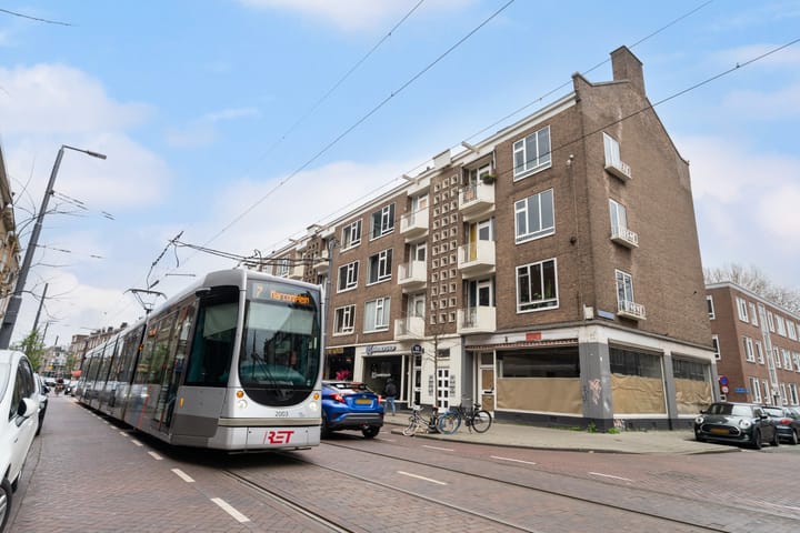 Foto 57 van Jonker Fransstraat 122-C