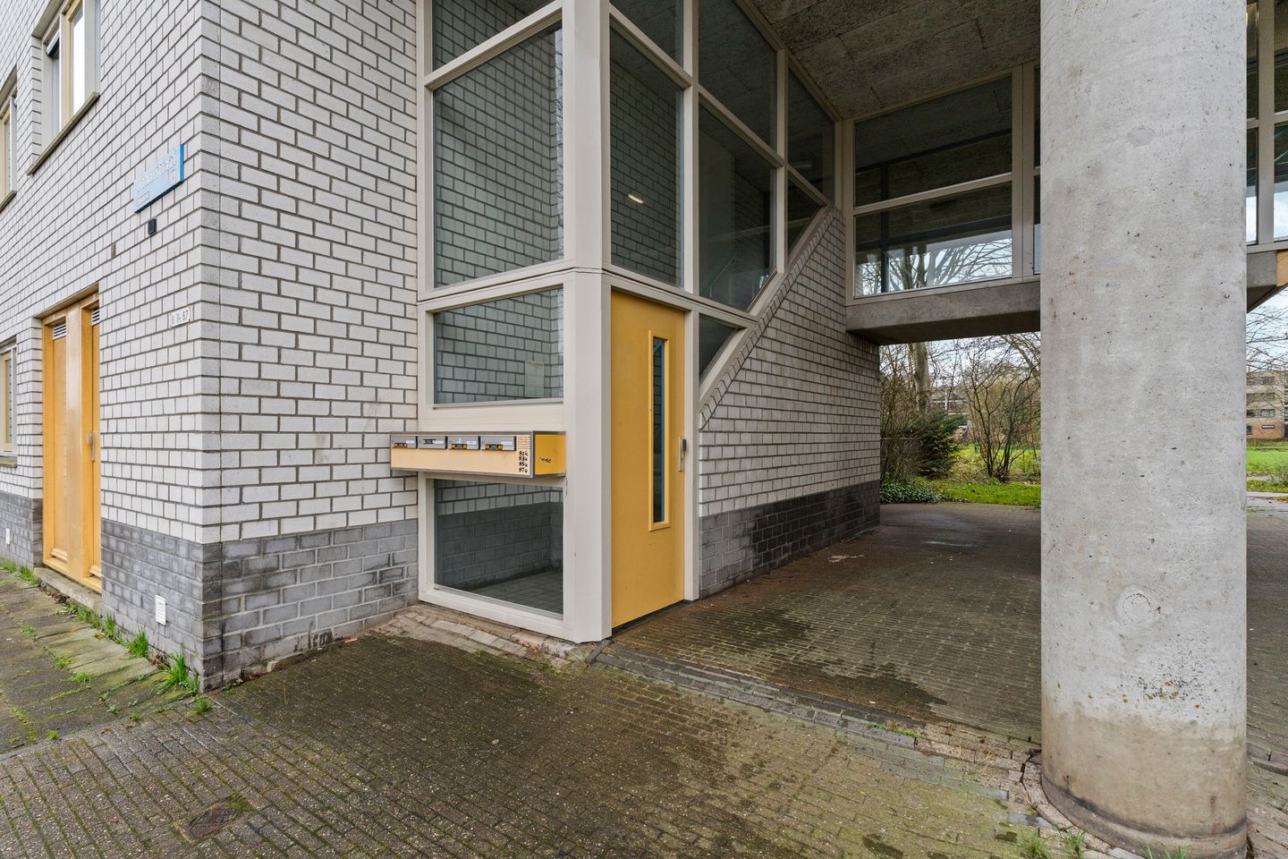 Foto 25 van Gitaarstraat 81