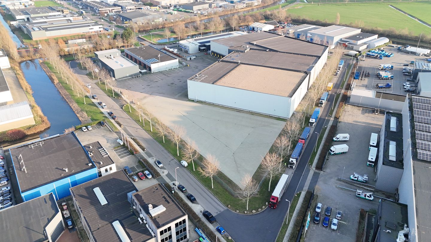 Bekijk foto 2 van Lorentzweg 6